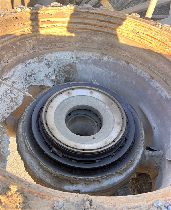 Symons-nordberg 4-1/4' Std Cone Crusher)
